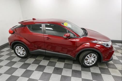 2019 Toyota C-HR LE