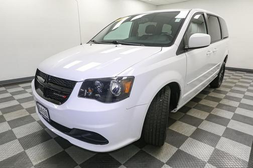 2016 Dodge Grand Caravan AVP/SE