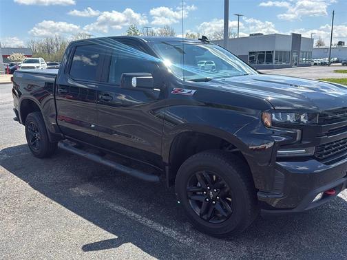 Black 2021 Chevrolet Silverado 1500 LT Trail Boss