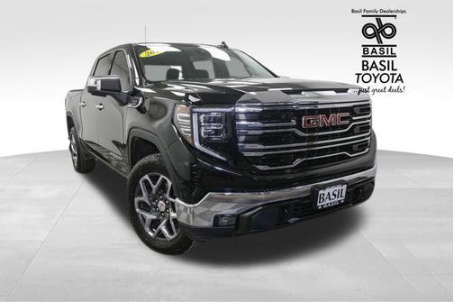 2024 GMC Sierra 1500 SLT