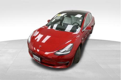 2020 Tesla Model 3 Long Range