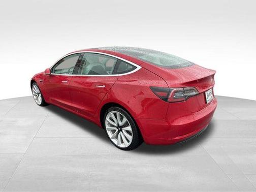 2020 Tesla Model 3 Long Range