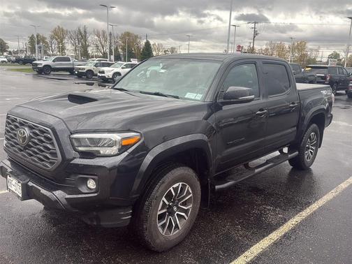 2020 Toyota Tacoma TRD Sport