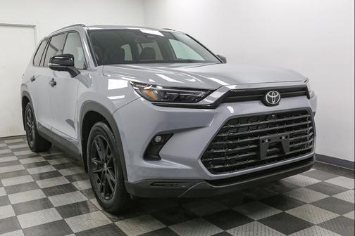 2026 Toyota Highlander Hybrid Base