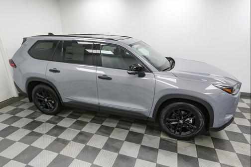 2026 Toyota Highlander Hybrid Base