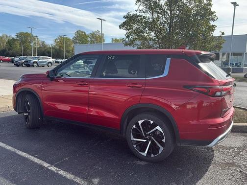 2024 Mitsubishi Outlander SE Ralliart
