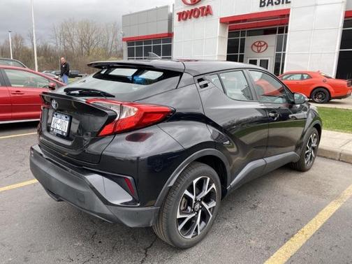 Black Sand Pearl 2018 Toyota C-HR XLE