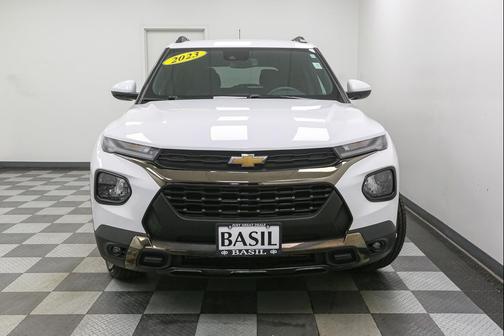 Summit White 2023 Chevrolet Trailblazer ACTIV