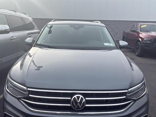 2024 Volkswagen Tiguan 2.0T Wolfsburg Edition
