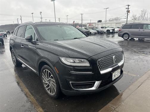 2020 Lincoln Nautilus Reserve