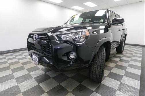 2024 Toyota 4Runner SR5