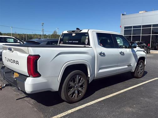 2022 Toyota Tundra Hybrid Capstone