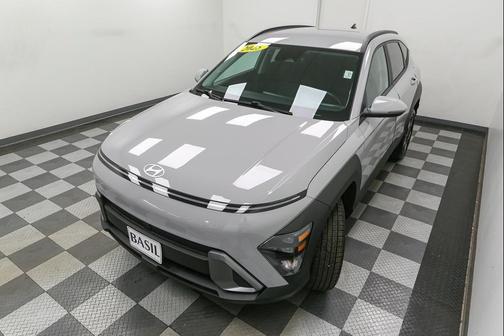 Cyber Gray Metallic 2025 Hyundai KONA SEL Convenience