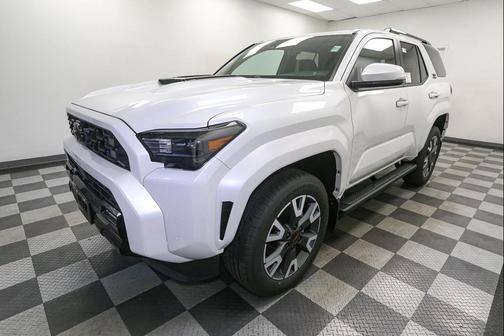 Wind Chill Pearl 2026 Toyota 4Runner TRD Sport