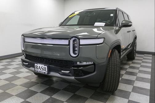 GR 2023 Rivian R1S Launch Edition