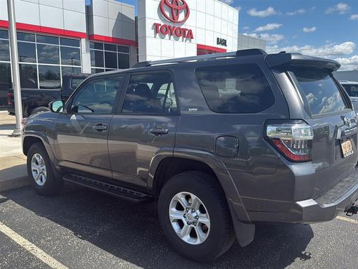 Magnetic Gray Metallic 2023 Toyota 4Runner SR5