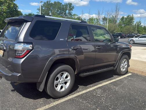 Magnetic Gray Metallic 2023 Toyota 4Runner SR5