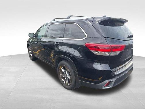 2018 Toyota Highlander Limited Platinum