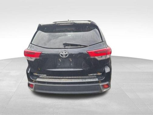 2018 Toyota Highlander Limited Platinum