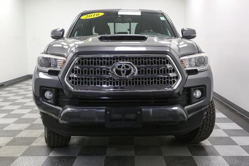 2016 Toyota Tacoma TRD Sport