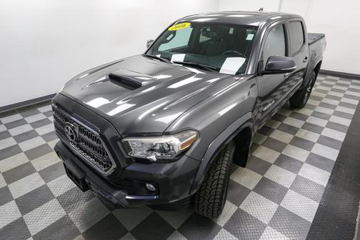 2016 Toyota Tacoma TRD Sport