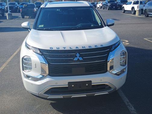 2024 Mitsubishi Outlander PHEV