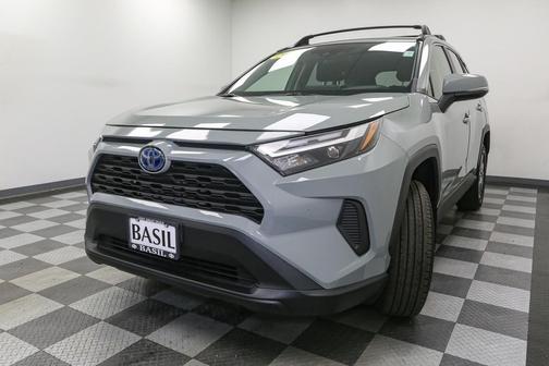 2023 Toyota RAV4 Hybrid XLE