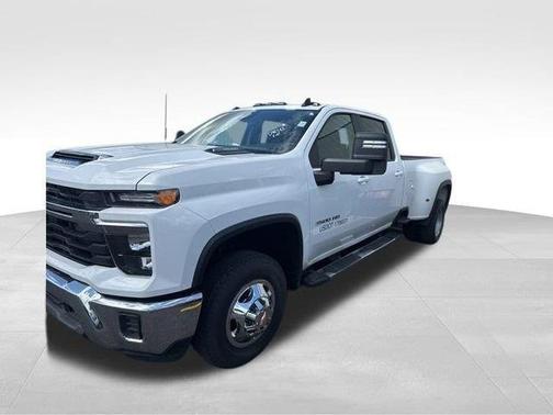 2024 Chevrolet Silverado 3500 LT
