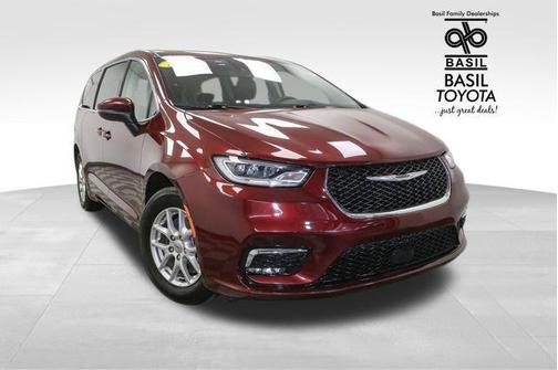 2023 Chrysler Pacifica Touring L