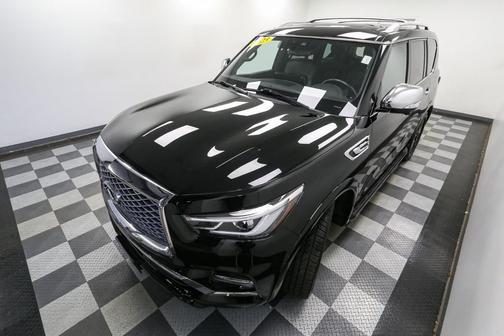 2023 INFINITI QX80 SENSORY AWD