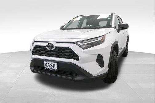 2025 Toyota RAV4 Hybrid SE