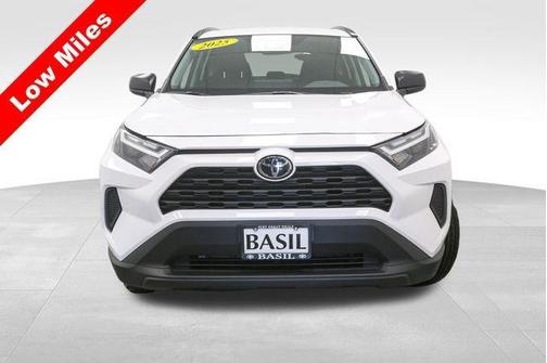 2025 Toyota RAV4 Hybrid SE
