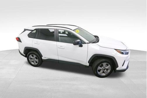 2025 Toyota RAV4 Hybrid SE
