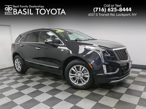 Manhattan Noir Metallic 2020 Cadillac XT5 Premium Luxury