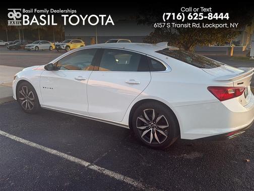 2021 Chevrolet Malibu FWD RS