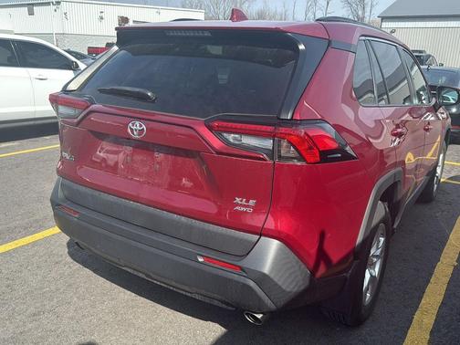 Ruby Flare Pearl 2020 Toyota RAV4 XLE