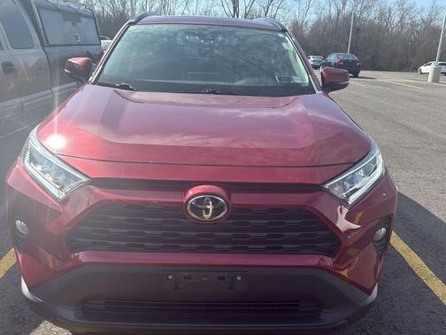 Ruby Flare Pearl 2020 Toyota RAV4 XLE