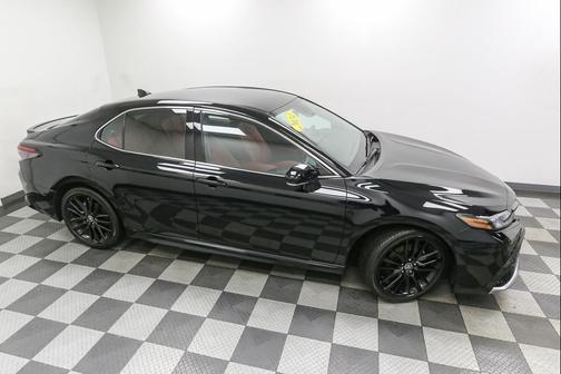 Midnight Black Metallic 2024 Toyota Camry Hybrid SE