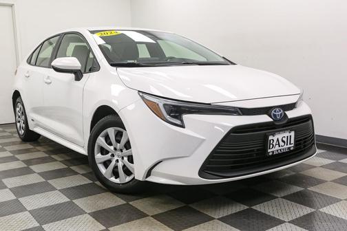 2024 Toyota Corolla Hybrid LE