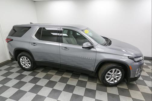 2023 Chevrolet Traverse LS