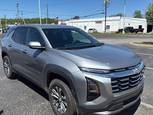 Sterling Gray Metallic 2026 Chevrolet Equinox 1LT