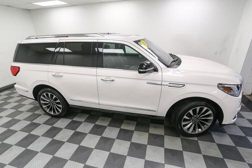 2018 Lincoln Navigator Select