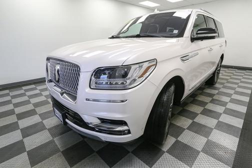 2018 Lincoln Navigator Select