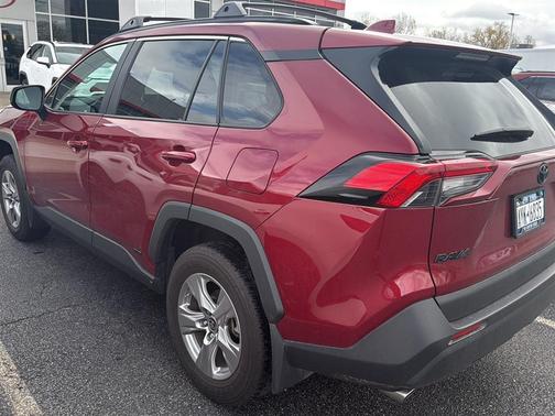 2023 Toyota RAV4 Hybrid LE