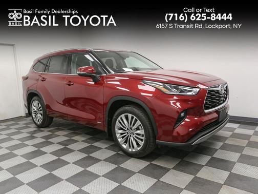 Ruby Flare Pearl 2026 Toyota Highlander Hybrid Platinum