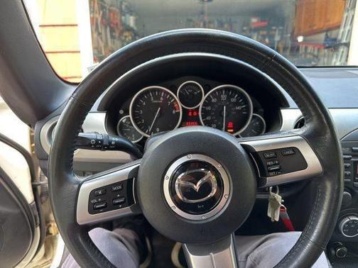 2009 Mazda MX-5 Miata Touring