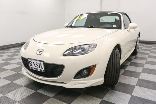 2009 Mazda MX-5 Miata Touring