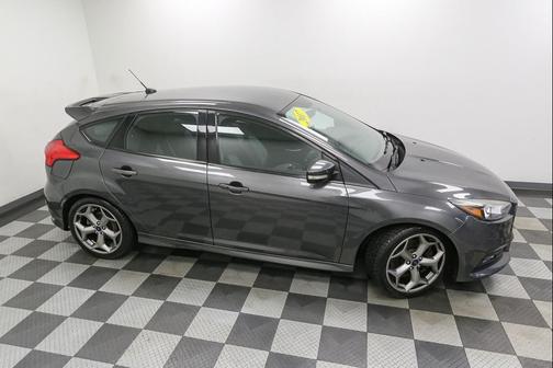 Magnetic 2017 Ford Focus ST