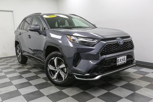 2023 Toyota RAV4 Prime SE