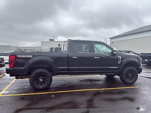 2022 Ford F-350 Platinum